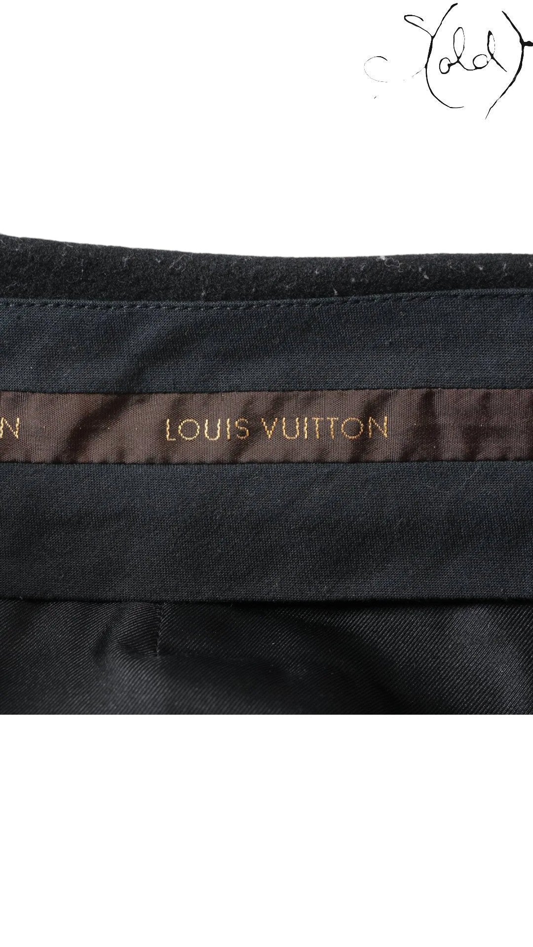 Louis Vuitton 2010 AW Wool Skirt - Italian Craft, Hardware detail | Sold Attire