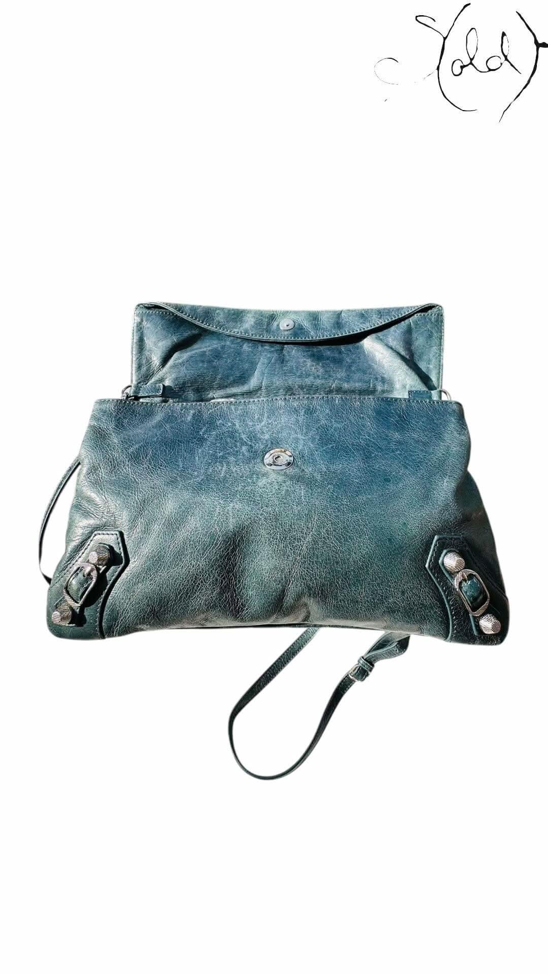 Balenciaga Classic Envelope Clutch – Emerald Archive | Sold Attire - Sold Attire