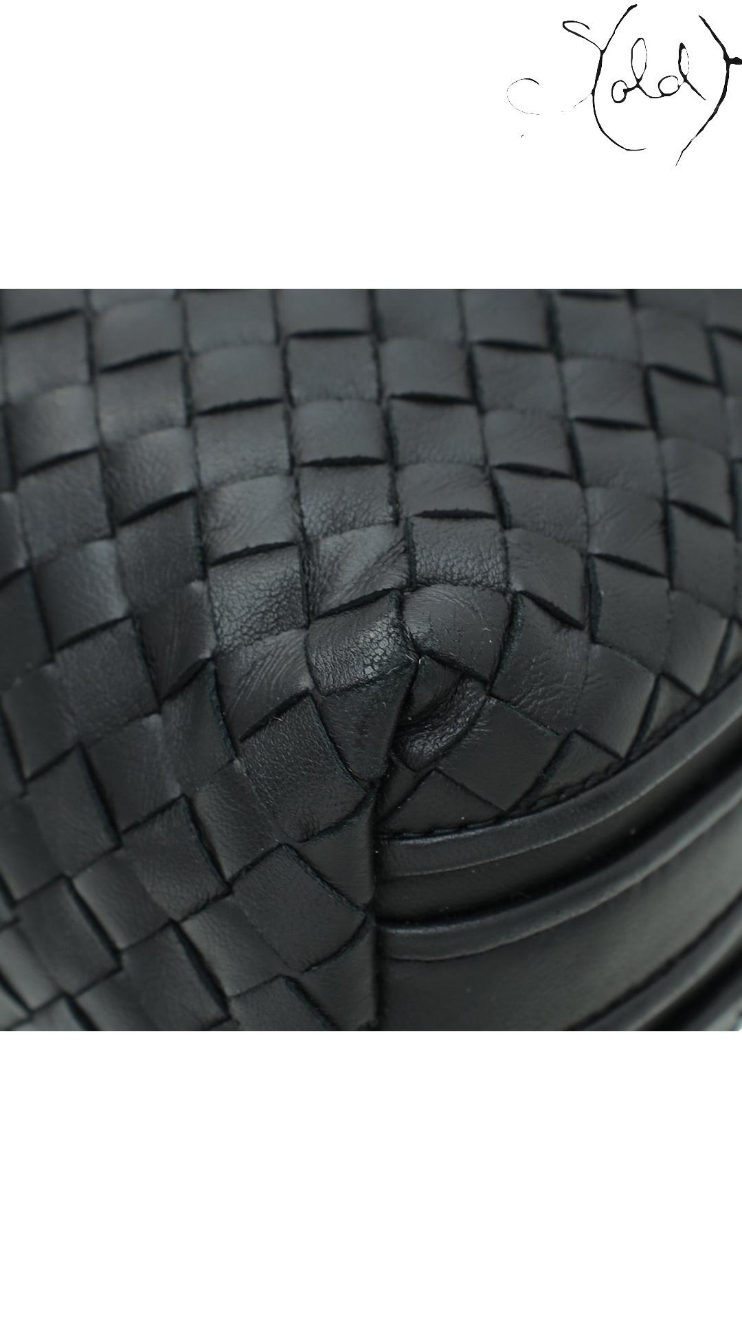 Bottega Veneta Black Intrecciato Nappa Nodini Double Zip Crossbody Bag, Interior view | Sold Attire