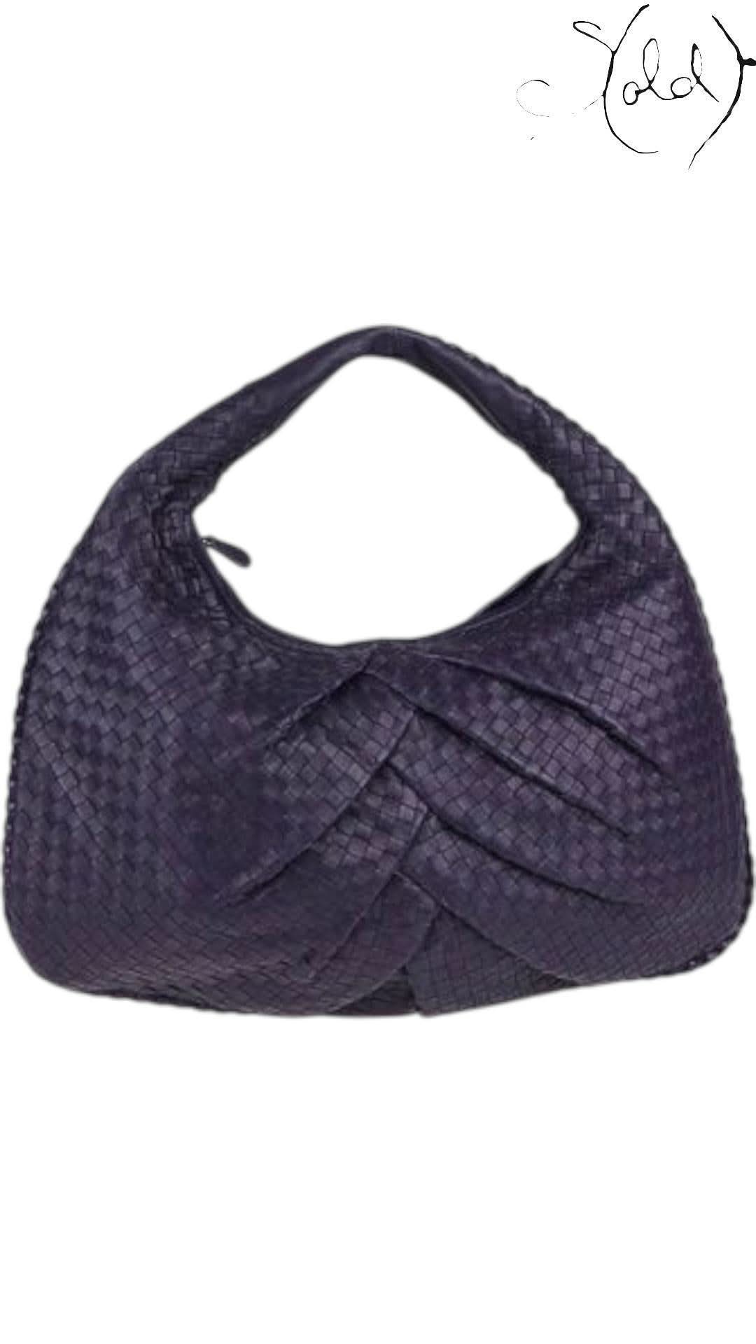 Bottega Veneta Intrecciato Large Hobo | Sold Attire - Sold Attire