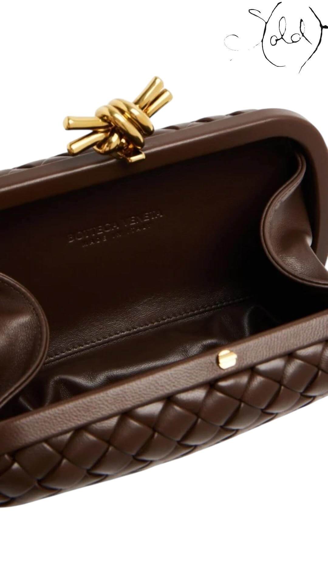 Bottega Veneta Knot Minaudière Burgundy — Detail view | Sold Attire