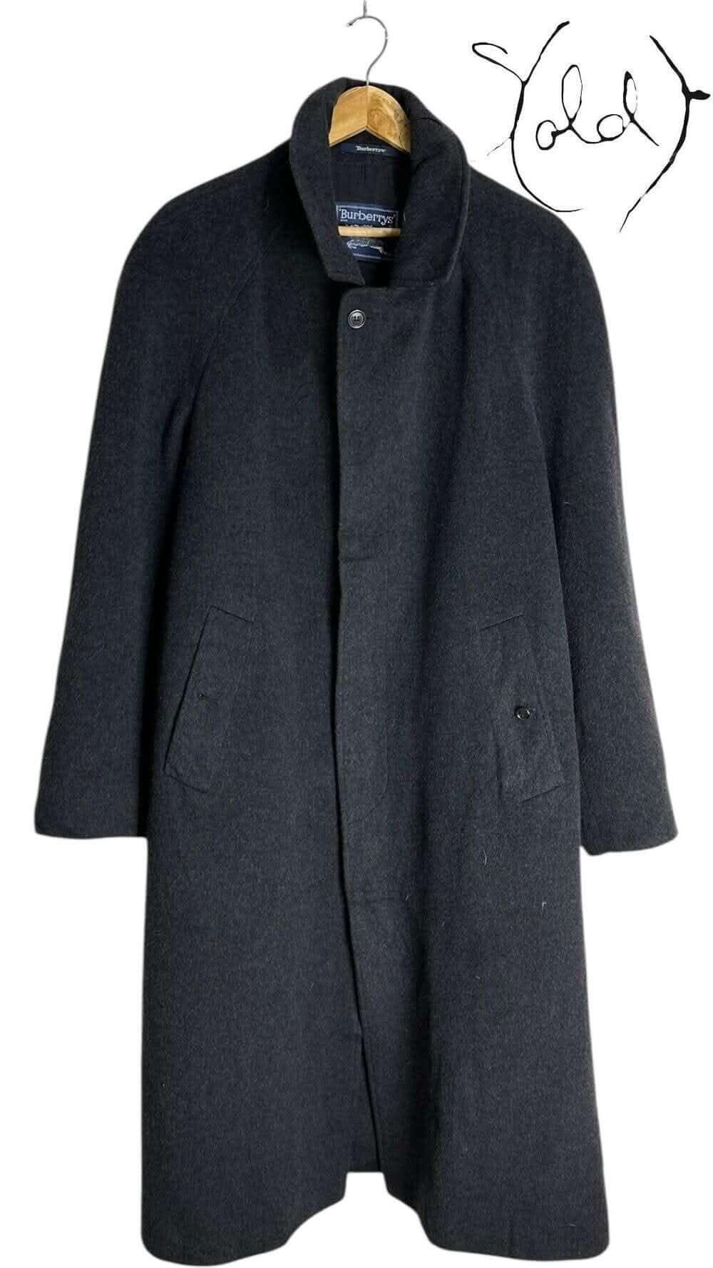 Burberry’s Cashmere Blend Coat – Silent Luxury | Sold Attire