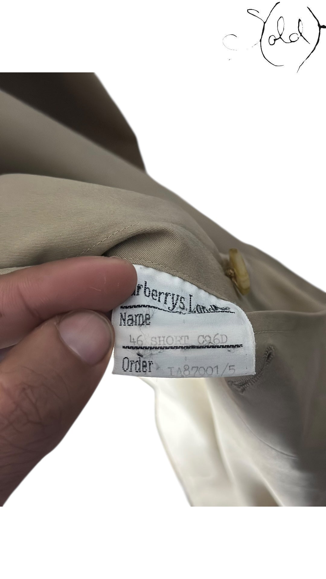 Burberrys Vintage Trench Coat Stone Beige 1990s Made in England, Side view | Sold Attire