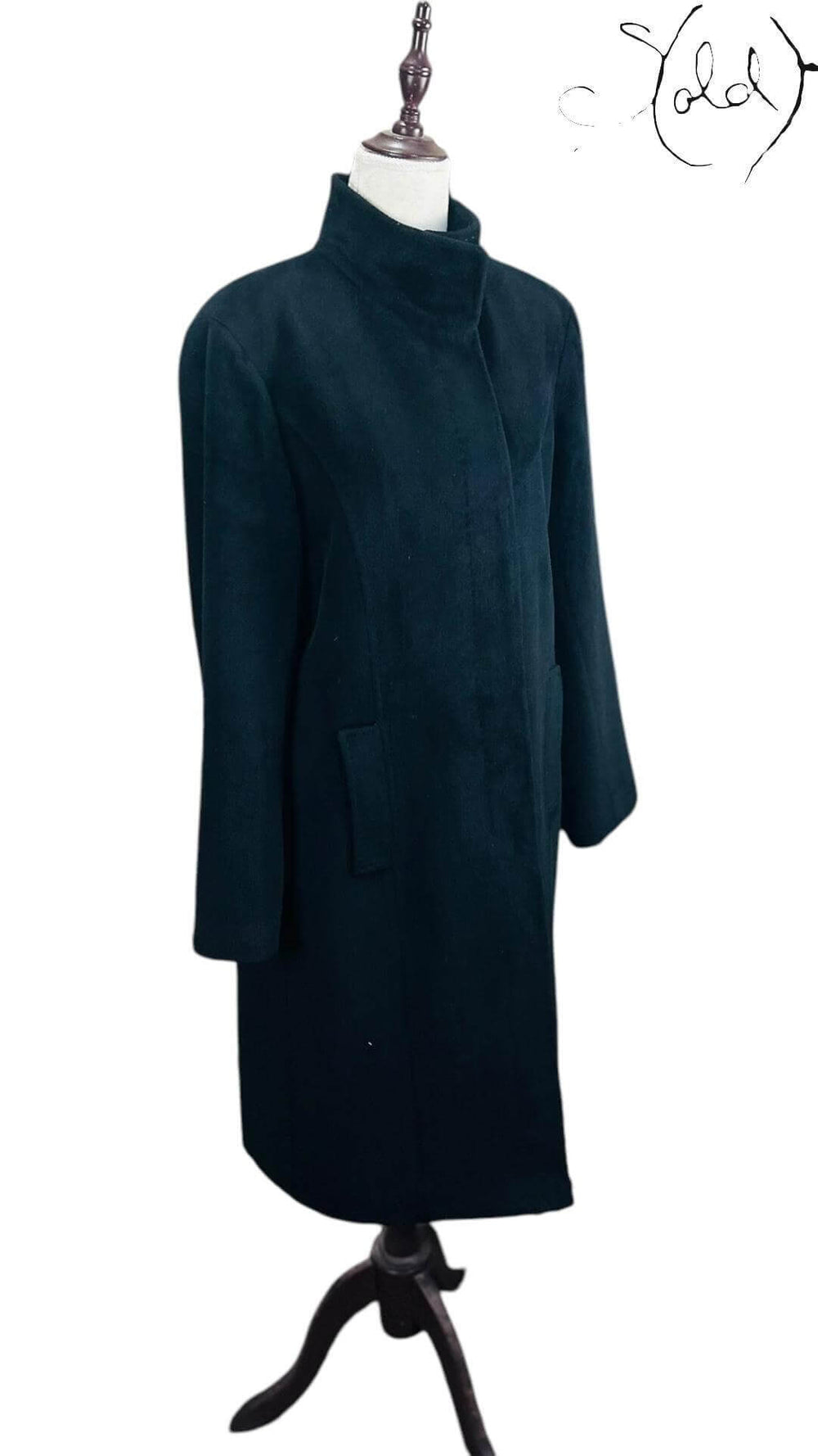 Calvin Klein Angora Wool Coat – The Luxe Essential, Detail view | Sold Attire