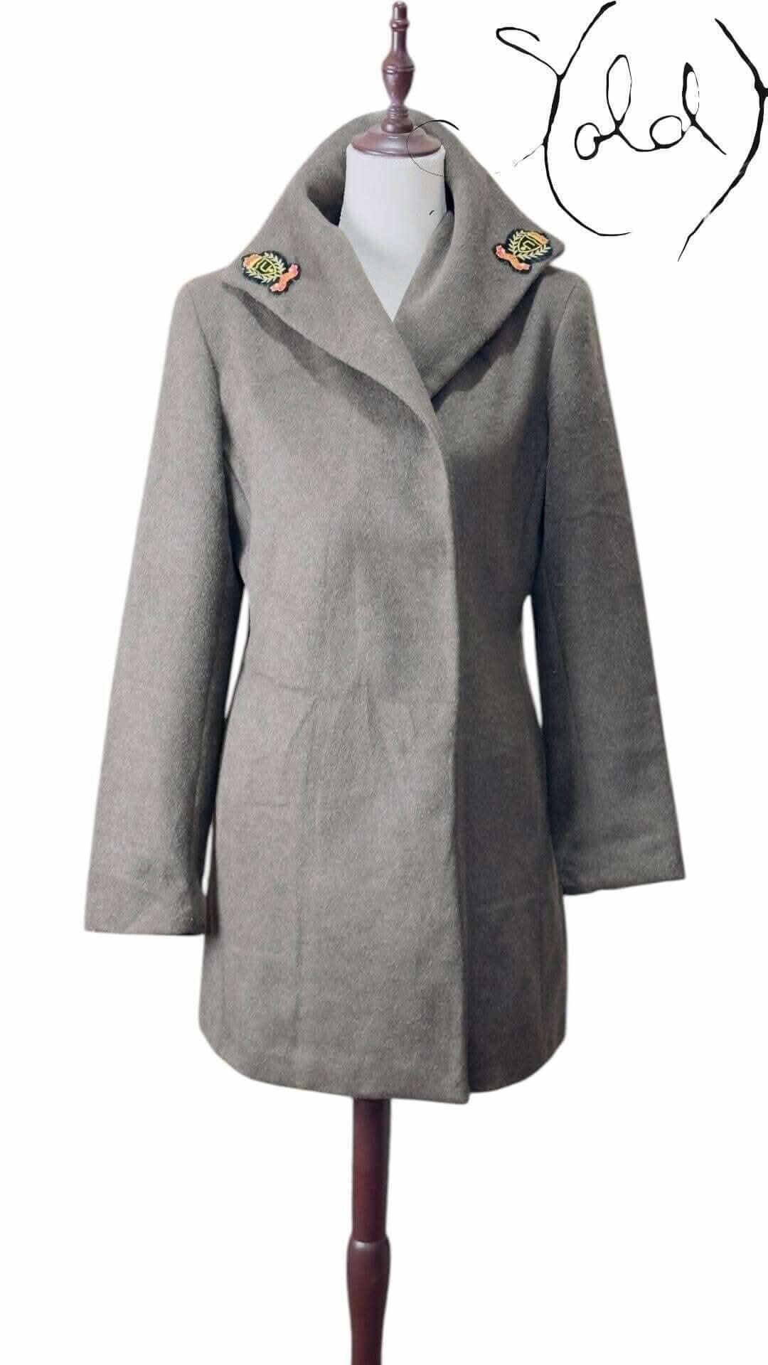 Calvin Klein Cashmere-Blend Coat – Embroidered Elegance | Sold Attire