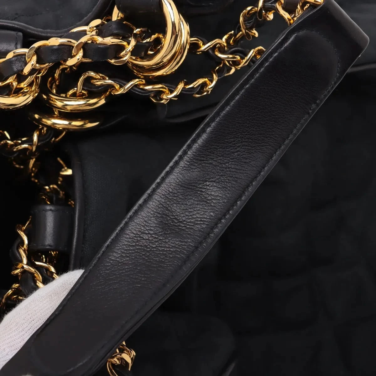 Chanel 1-Series Matelassé Canvas Shoulder Bag, Lining detail | Sold Attire