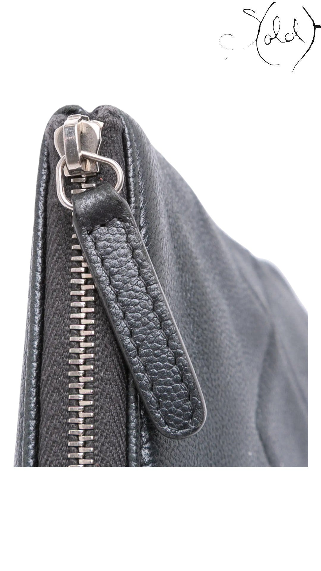 Chanel Black Quilted Caviar Leather Clutch 2017-2018 Made in Italy, Detail view | Sold Attire