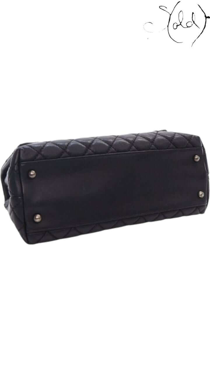 CHANEL Coco Handle Medium – Black Calfskin & Lizard Trim, Interior view | Sold Attire