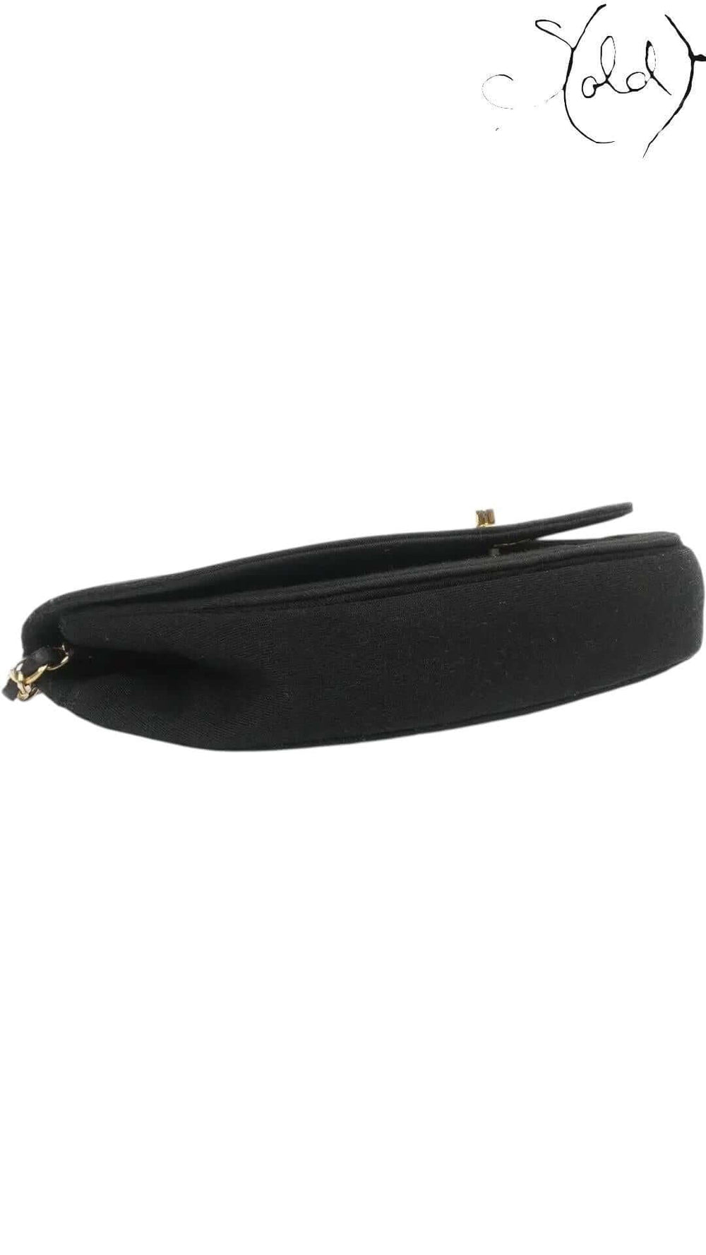 CHANEL Half Moon Shoulder – 1980s Quilted Cotton & 24K GHW, Hardware detail | Sold Attire