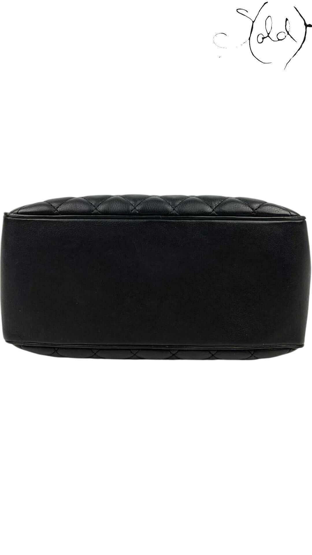 CHANEL Vanity Case Crossbody Bag – Black Lambskin GHW, Back view | Sold Attire