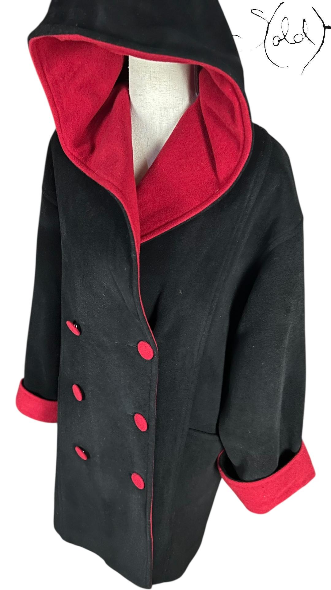 Christian Dior Wool Cashmere Coat Black Red 1980s Size 44, Base view | Sold Attire