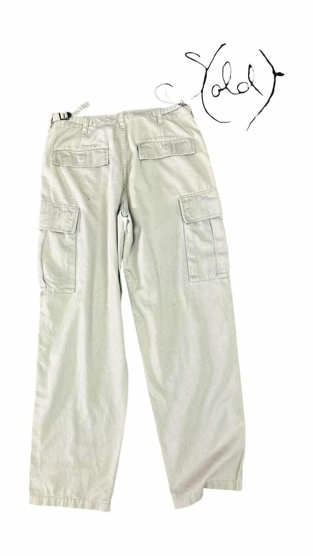 DKNY Cargo Trousers - Utility Meets Vintage