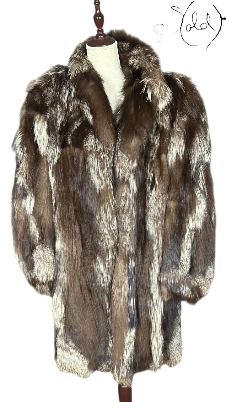 Vintage French Silver Fox Fur Coat 1980s Large XL Mint Condition, Authenticated Pre-Owned | Sold Attire