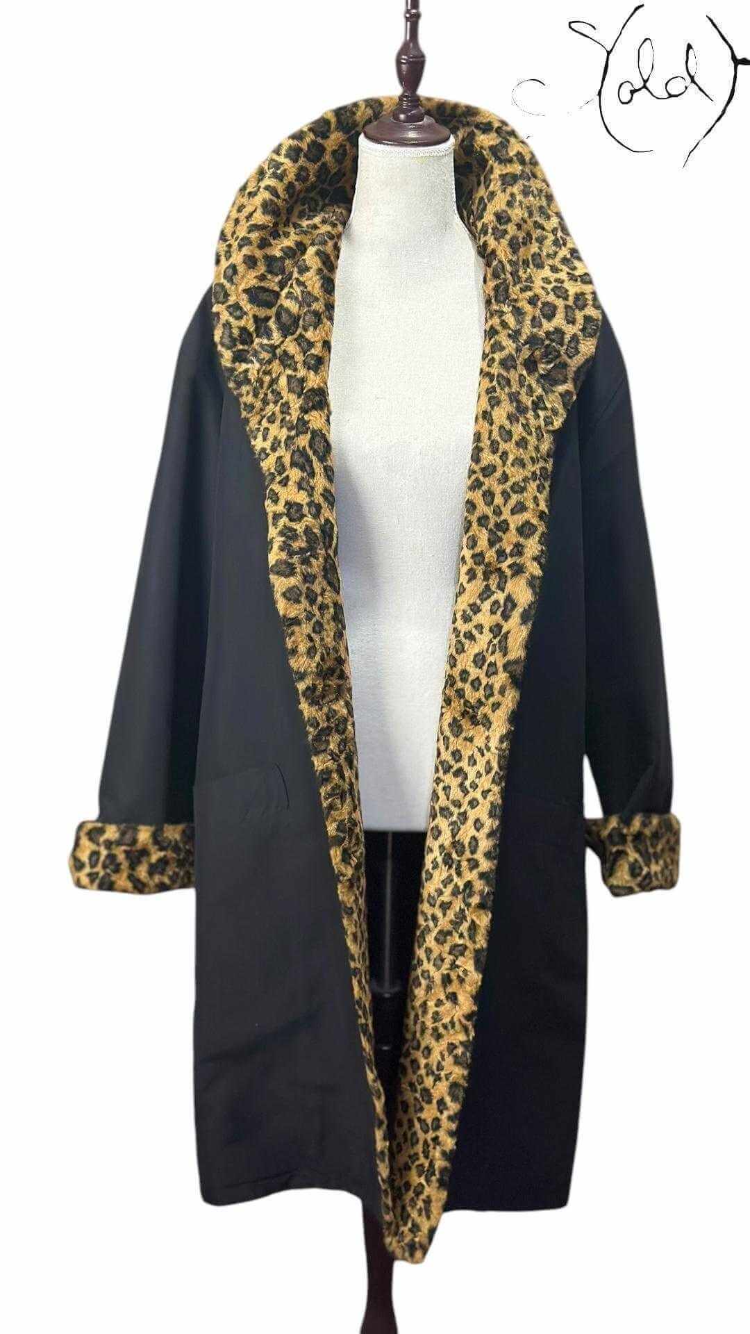 Giancarlo Valentino Leopard-Lined Coat – Statement Elegance, Base view | Sold Attire