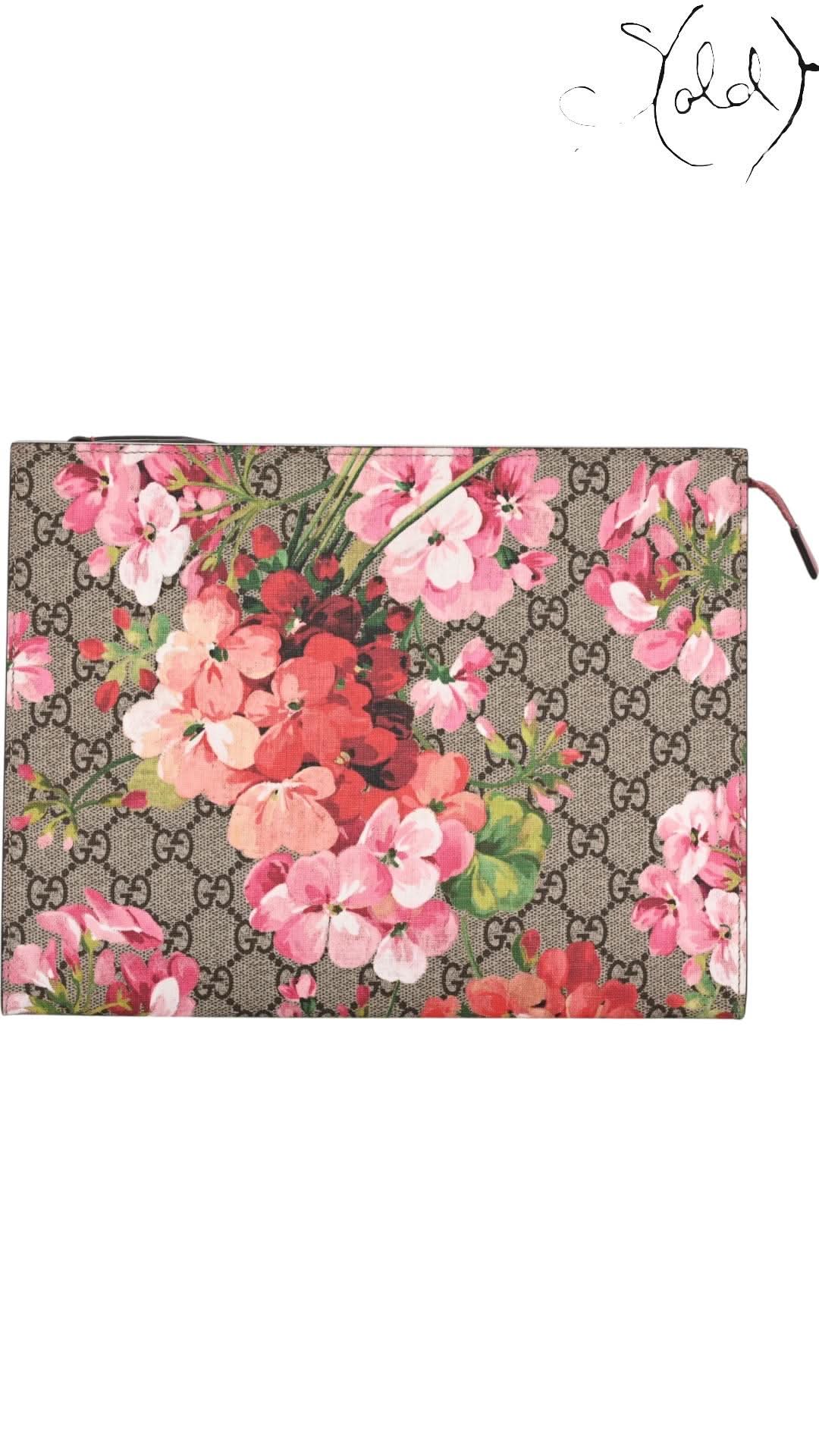 Gucci 2010s GG Supreme Monogram Blooms Large Cosmetic Case | Sold Attire - Sold Attire