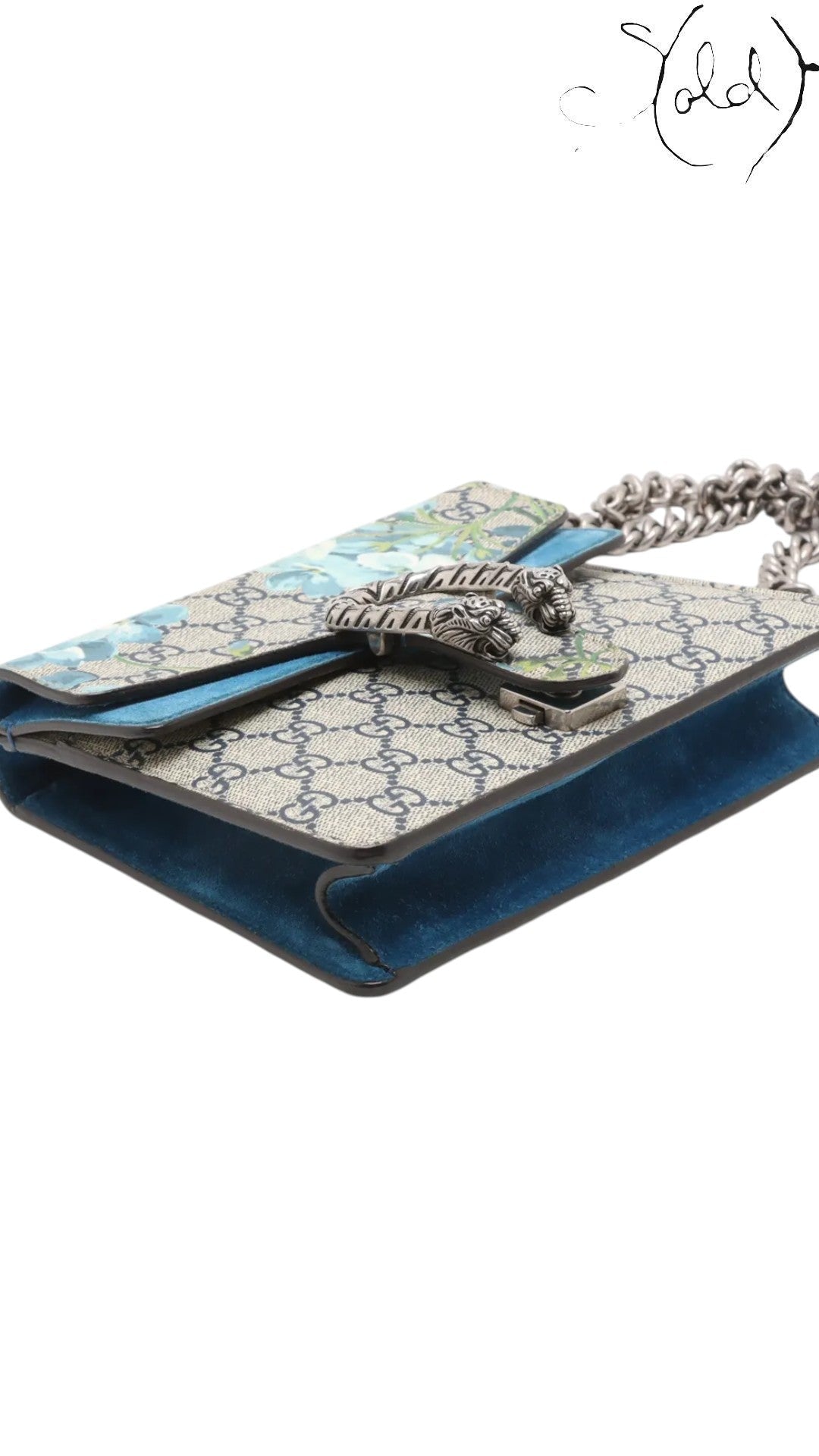 Sold Attire Gucci Dionysus GG Blooms beige and blue floral chain shoulder bag with tiger head clasp.