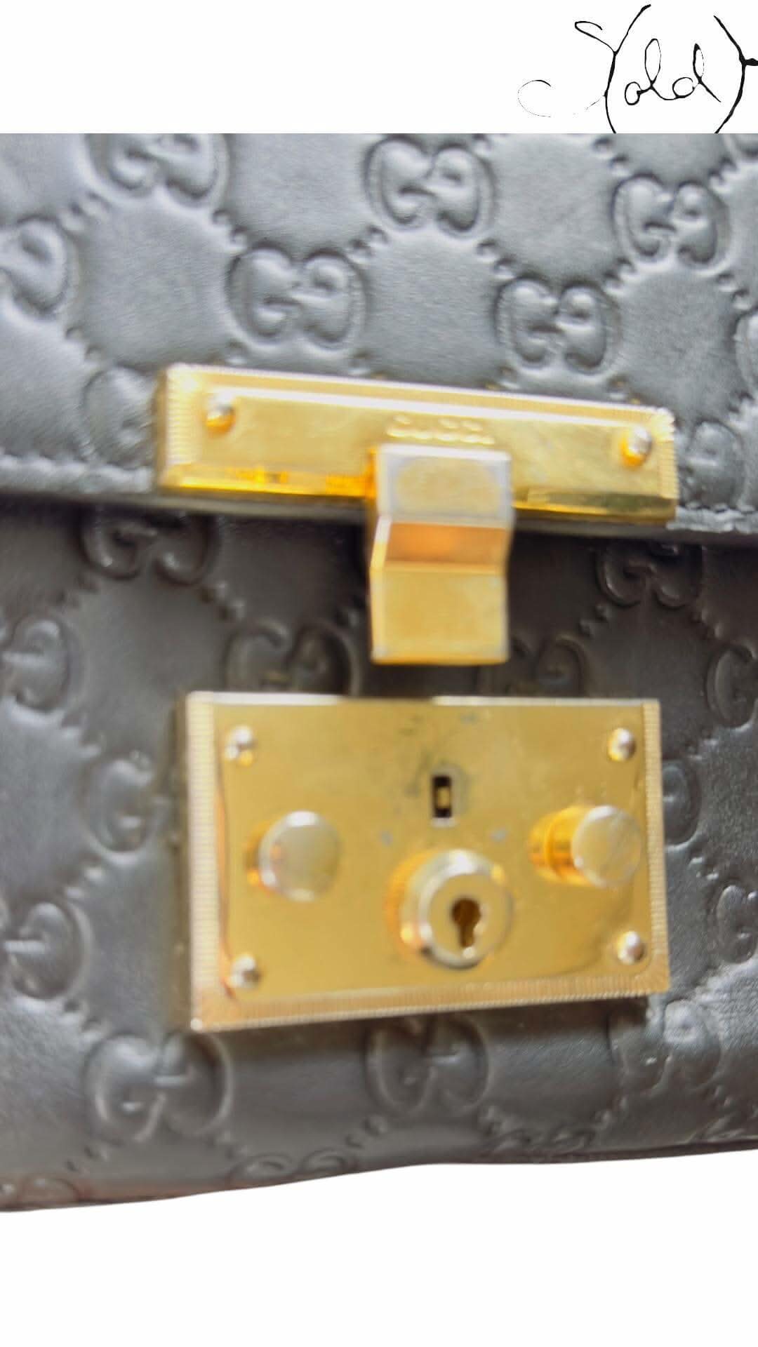 Gucci Guccissima Padlock Shoulder Bag – Noir Luxe | Sold Attire - Sold Attire