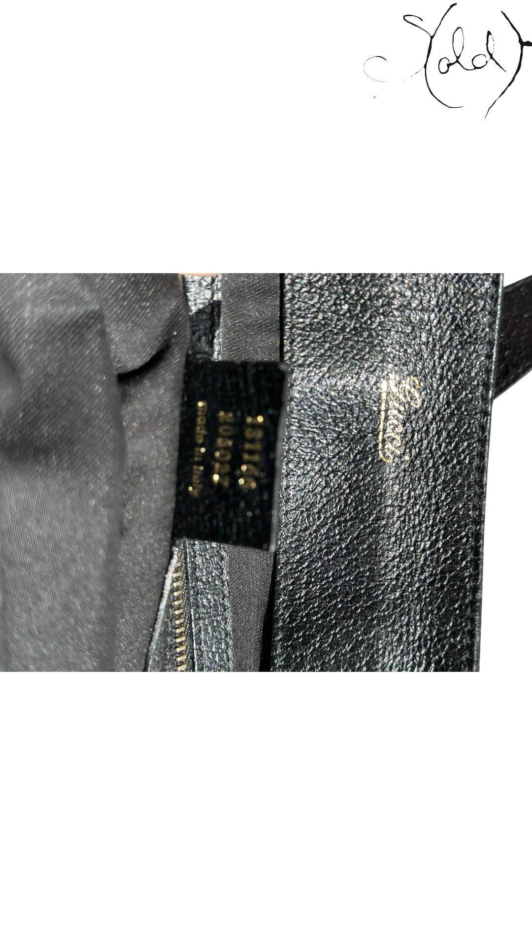 Gucci Vintage Monogram Web Handbag – 2000s Noir, Close-up | Sold Attire