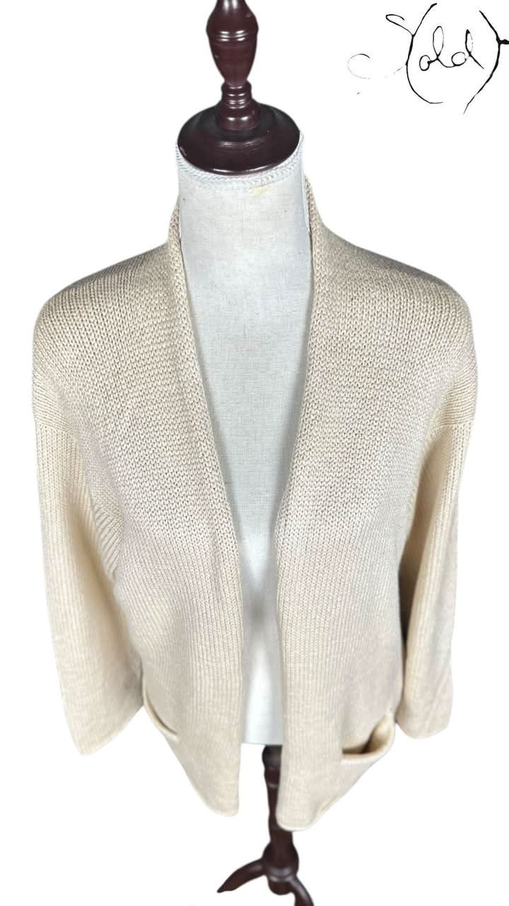 Hermès Cardigan Hermès Silk Cardigan Cream Open - Knit 1990s Size 44 | Sold Attire