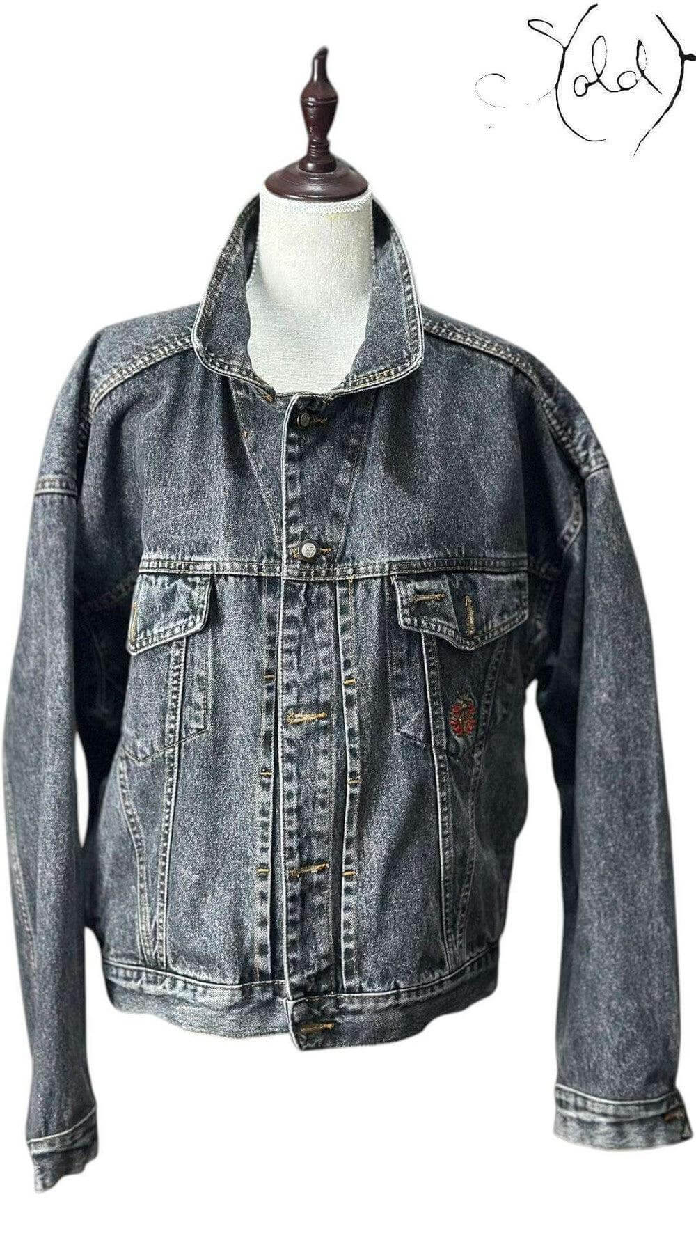 Italian Vintage Denim Jacket – Vintage Rugged Classic, Hardware detail | Sold Attire