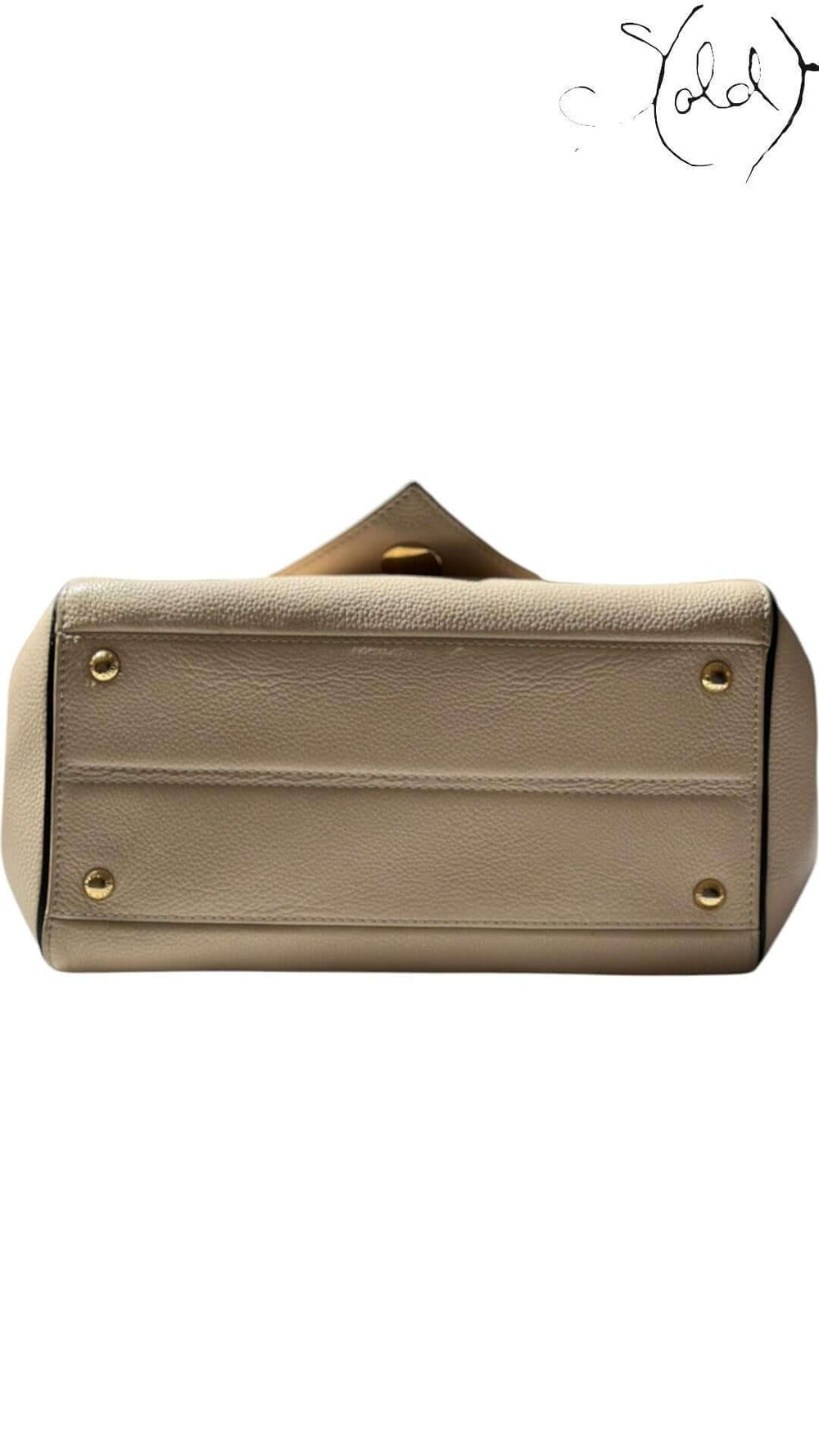 Louis Vuitton Double V Crema Monogram – Parisian Contrast, Close-up | Sold Attire