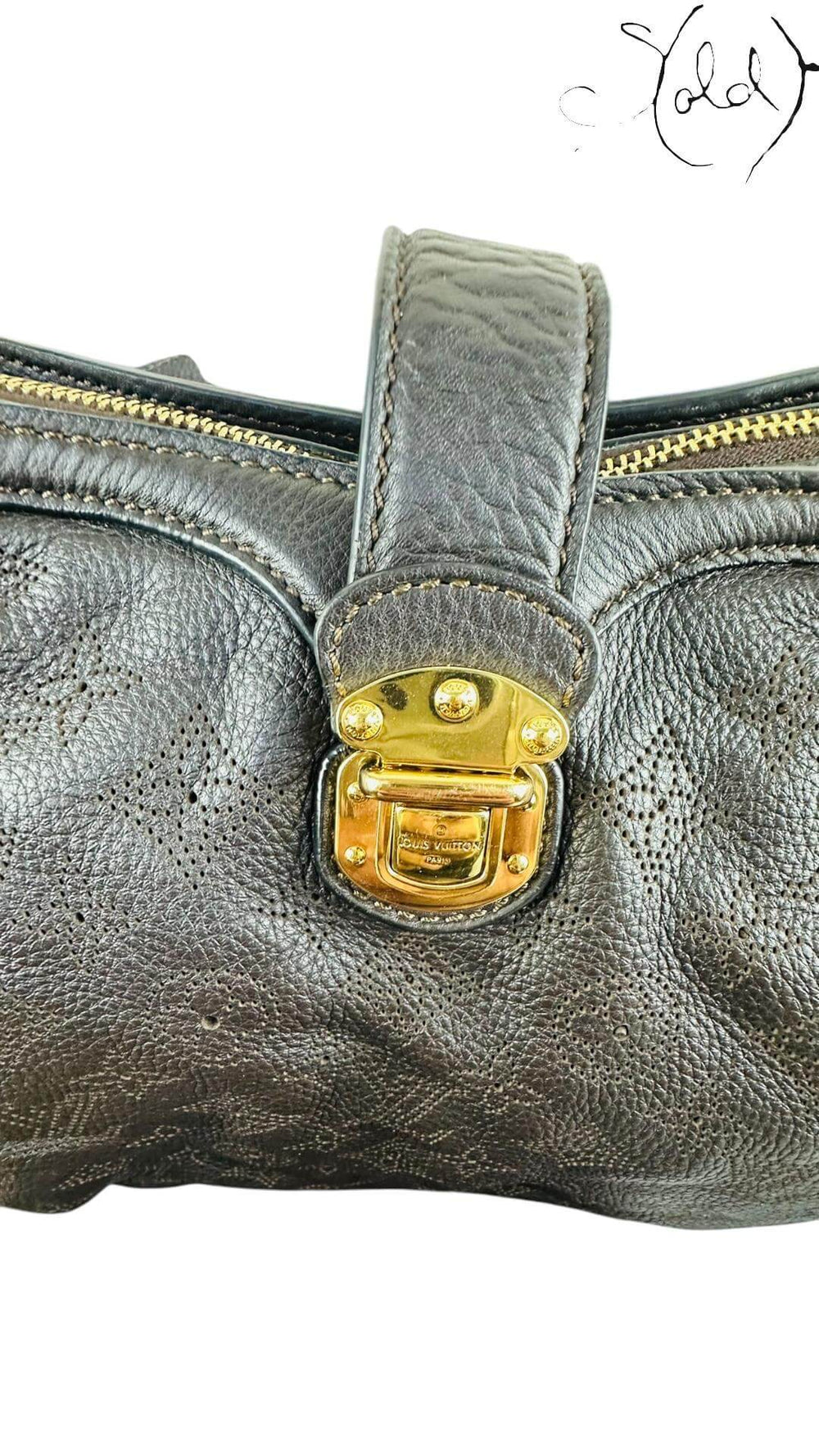 Louis Vuitton Mahina XS – Espresso Mahogany, Hardware detail | Sold Attire