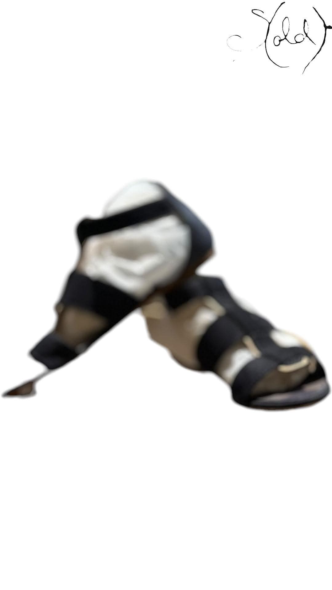 Louis Vuitton Monogram Flats – Quiet Flex | Sold Attire