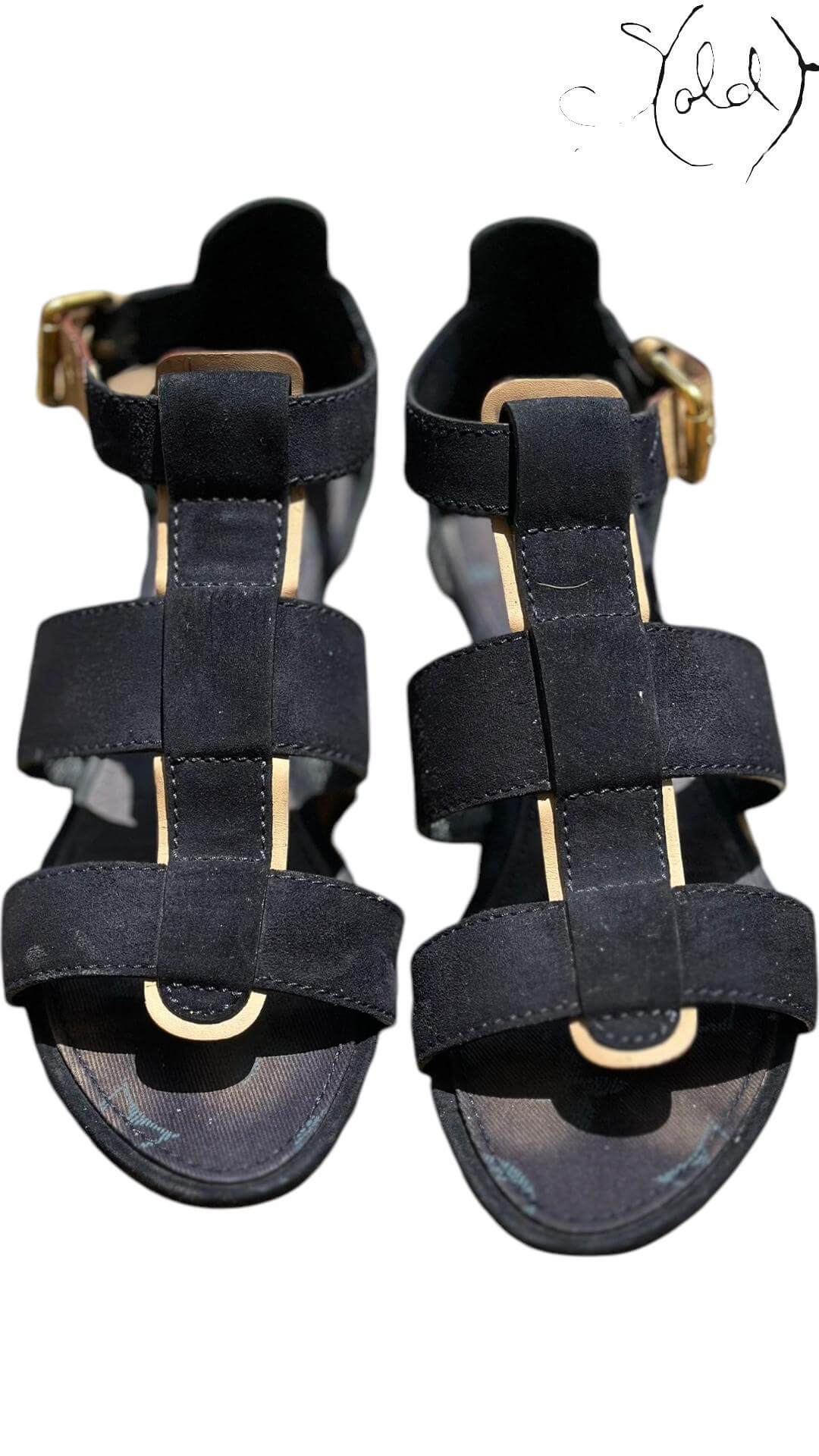 Louis Vuitton Monogram Flats – Quiet Flex, Hardware detail | Sold Attire