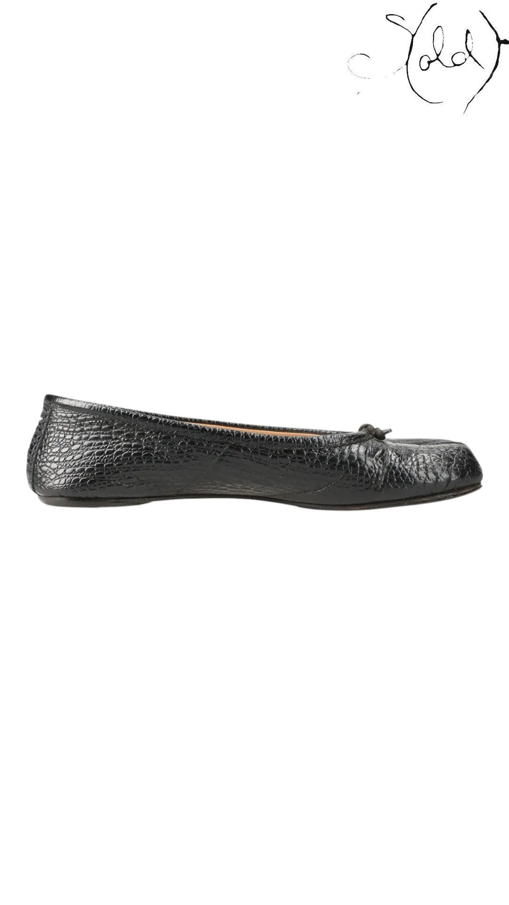 Sold Attire black mock-croc embossed leather Maison Margiela Tabi flat pumps with a cleft toe and small bow detail.