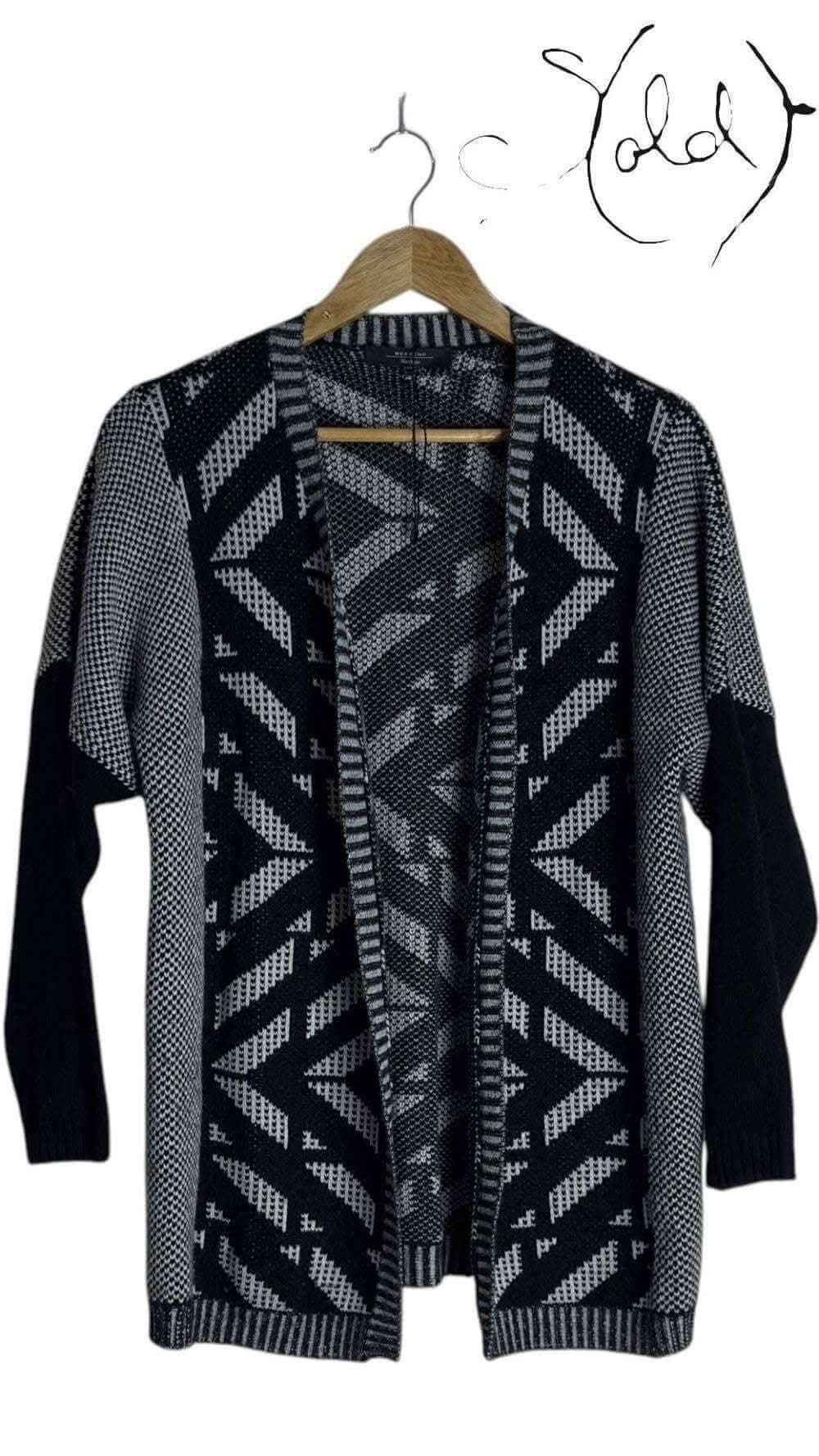 Max Mara Cashmere-Wool Cardigan – Bold & Luxe | Sold Attire