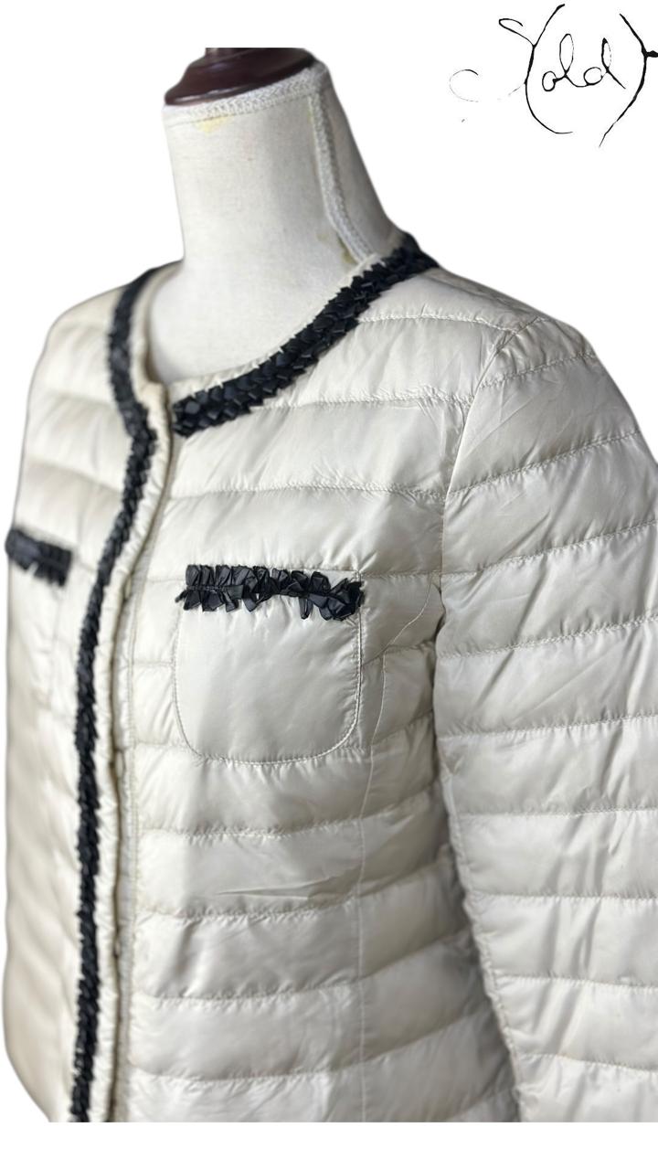 Max Mara Weekend Quilted Jacket Cream Black Trim 2000s, Interior view | Sold Attire