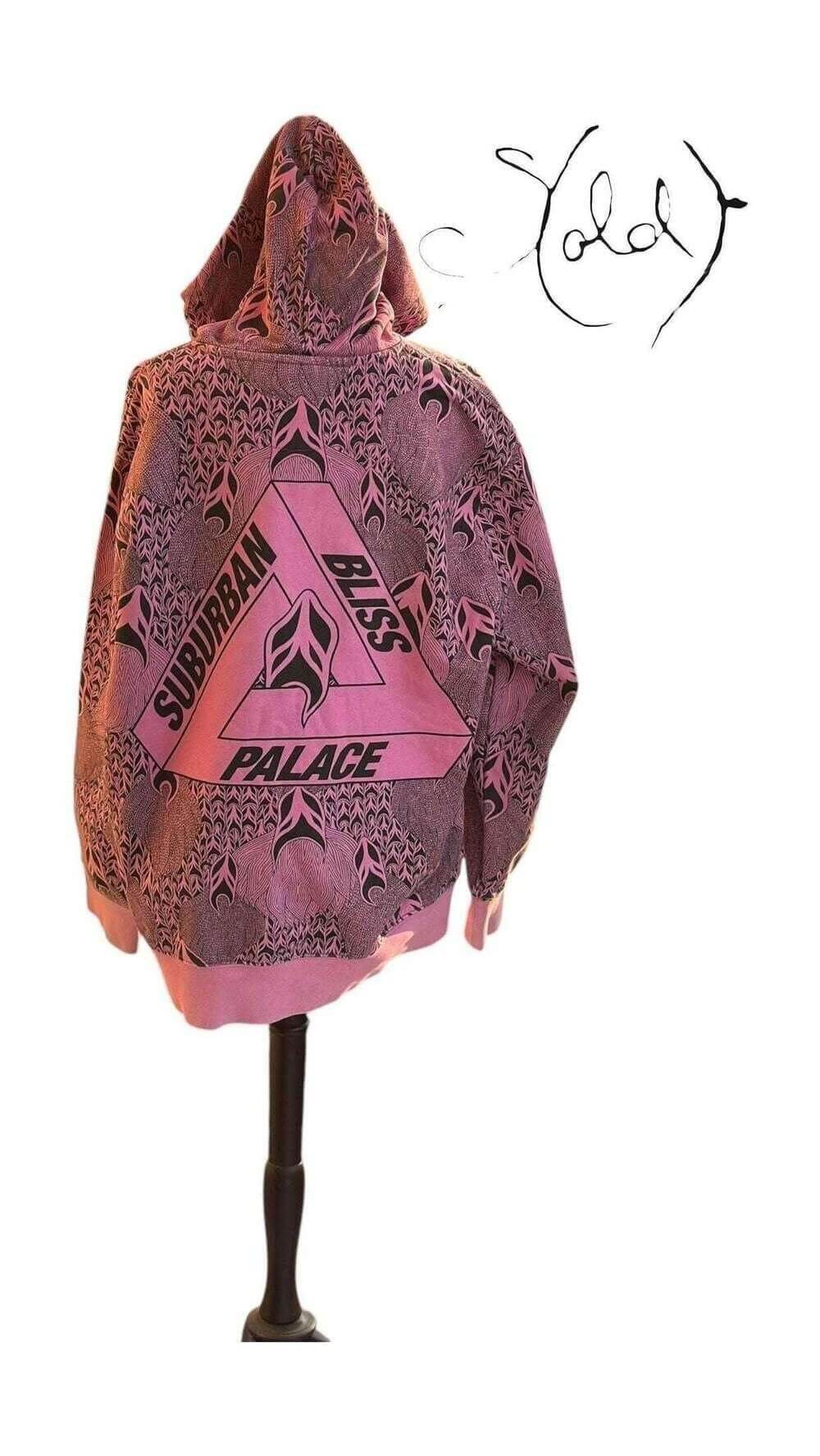 Palace Hoodie – Suburban Bliss Vintage, Detail view | Sold Attire