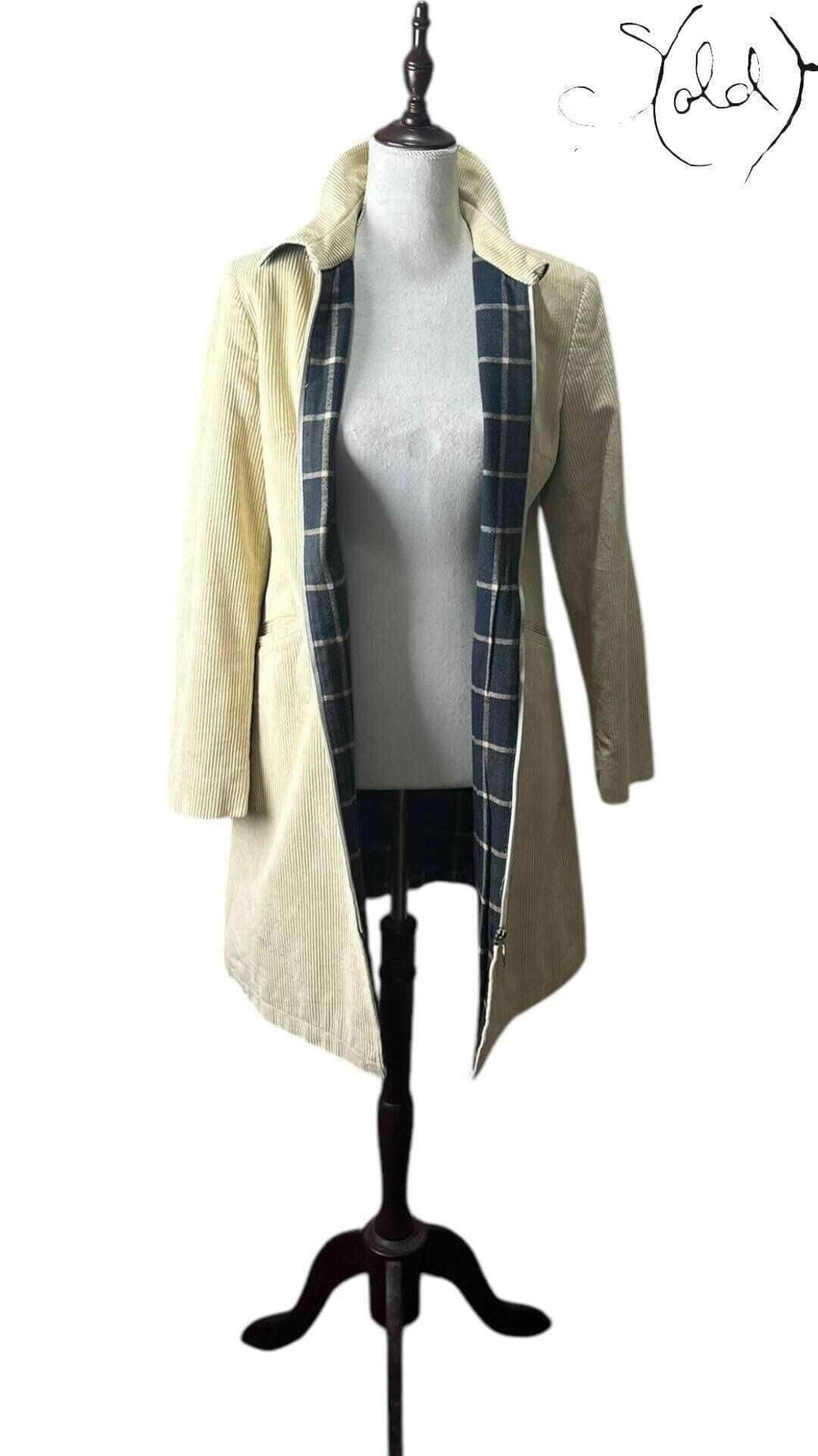 Thomas Burberry Corduroy Coat – The Heritage Classic, Base view | Sold Attire