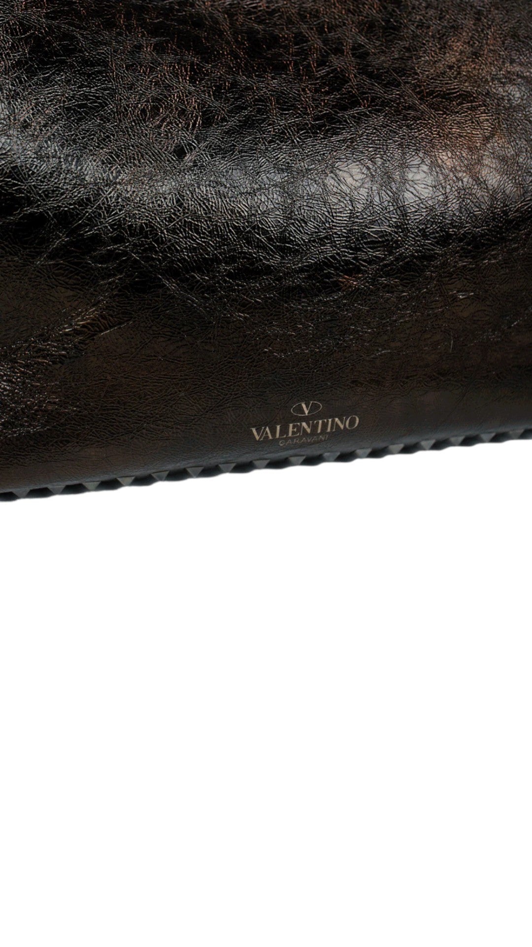 Valentino Rockstud Noir Crinkled Leather Tote 2016, Strap detail | Sold Attire