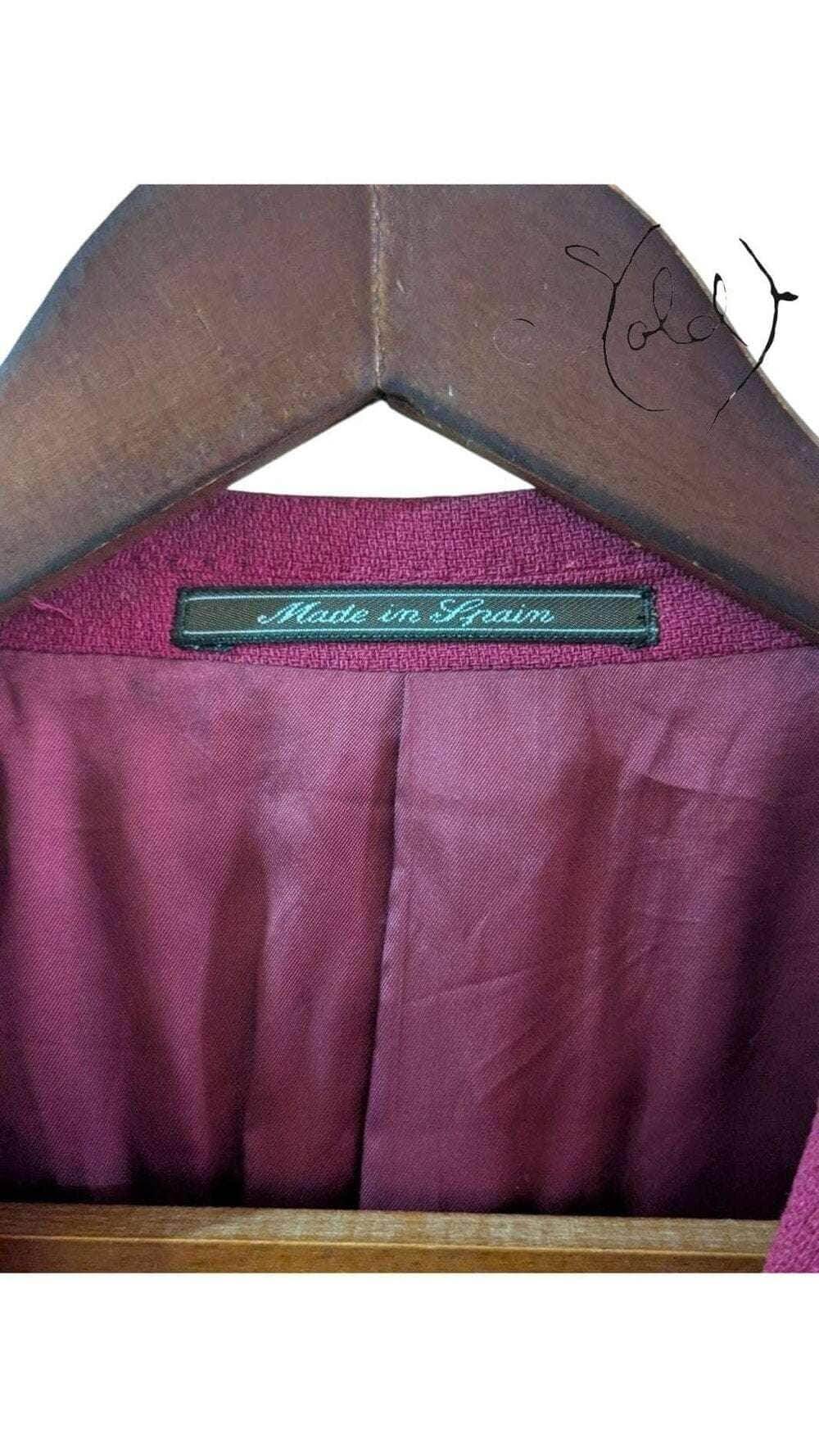 Versace Burgundy Blazer – Old Money Elegance, Hardware detail | Sold Attire