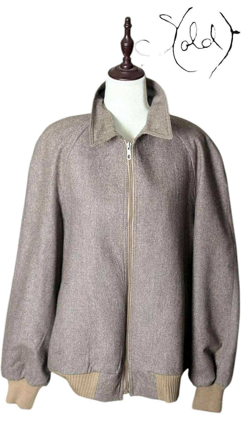 Vintage French Wool Jacket – Timeless European Elegance, Detail view | Sold Attire