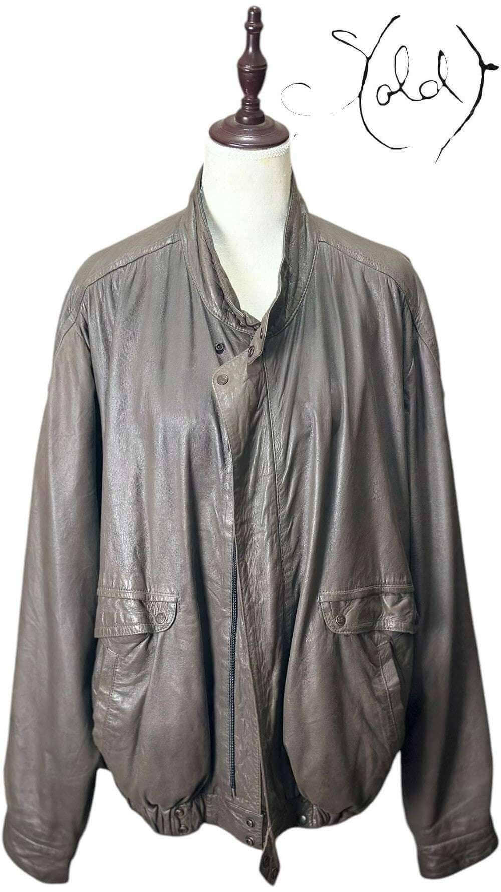 Vintage Leather Bomber Jacket – Streetwise Cool, Back view | Sold Attire