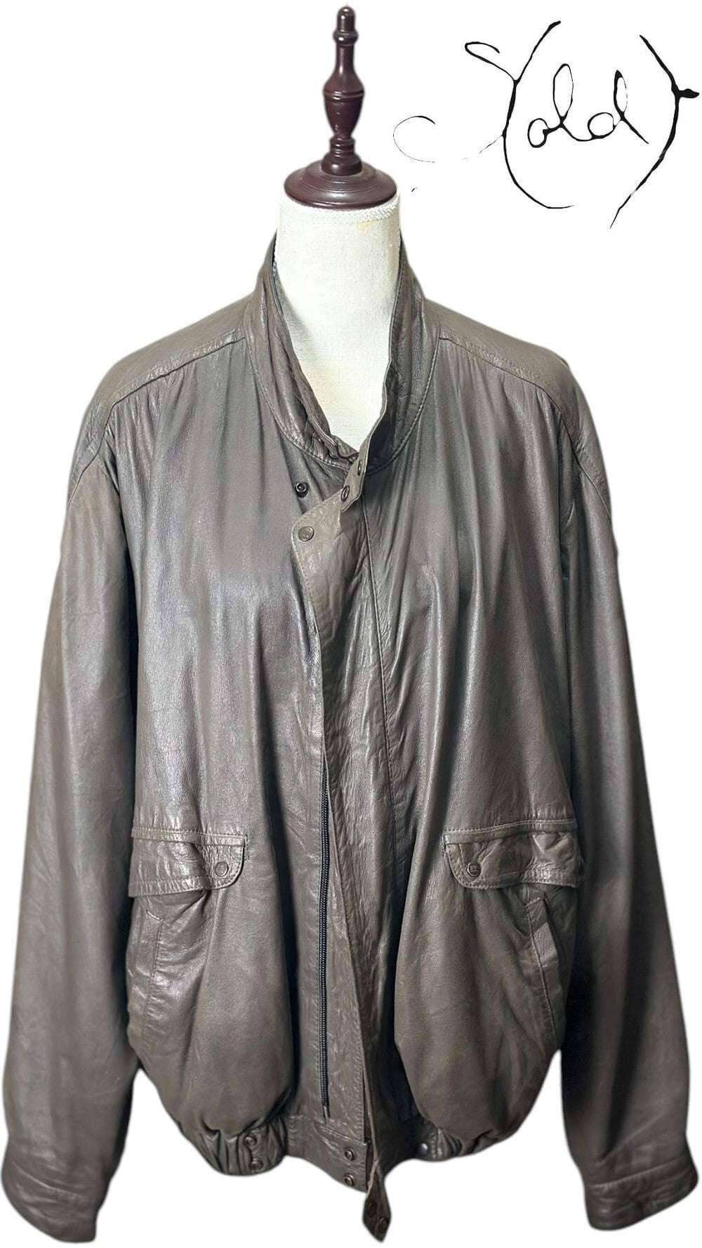 Vintage Leather Bomber Jacket – Streetwise Cool, Interior view | Sold Attire