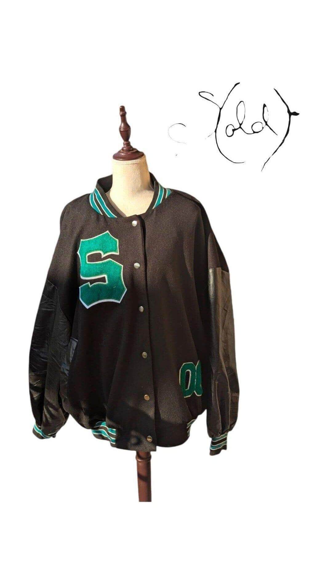 Vintage Varsity Jacket – Streetwear Essential, Interior view | Sold Attire