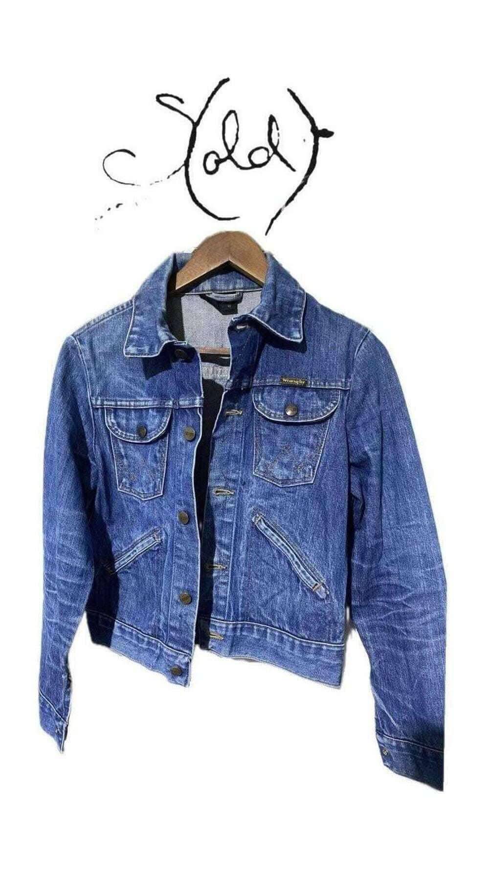 Wrangler Vintage Denim Jacket – Faded Blue
