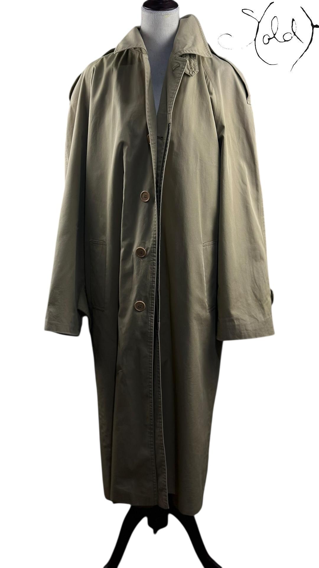 Yves Saint Laurent pour Homme Khaki Trench Coat, Back view | Sold Attire