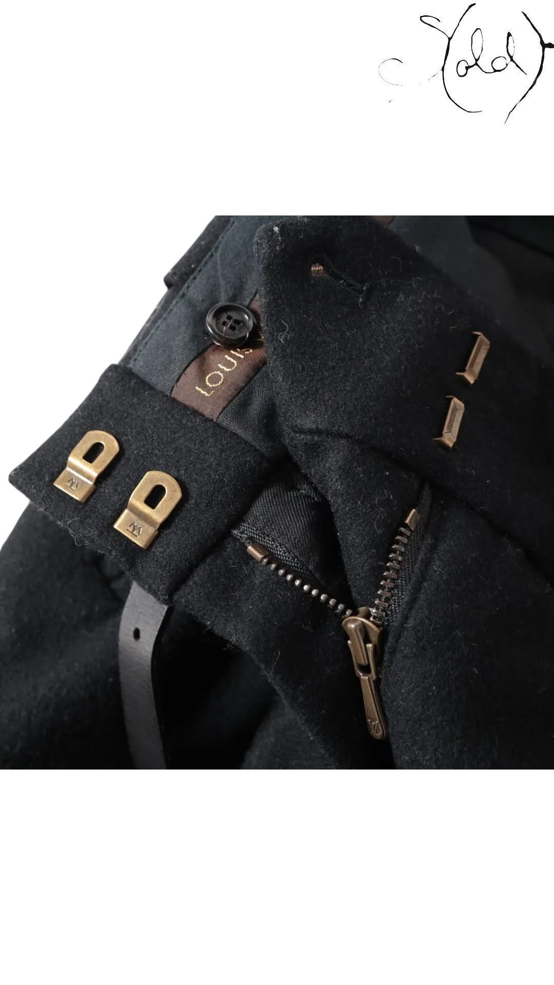 Louis Vuitton 2010 AW Wool Skirt - Italian Craft | Sold Attire