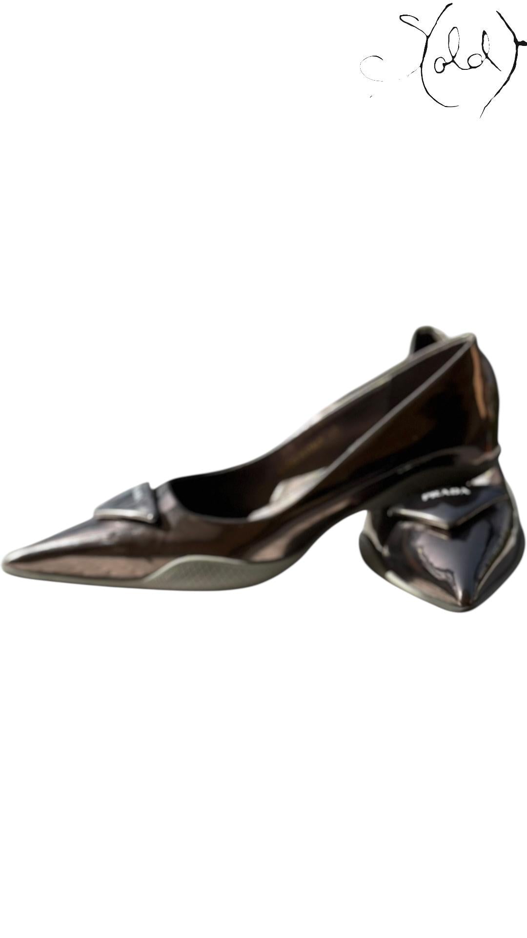 Sold Attire shoes PRADA Monolith Pointed Pumps – Patent Icon | Sold Attire