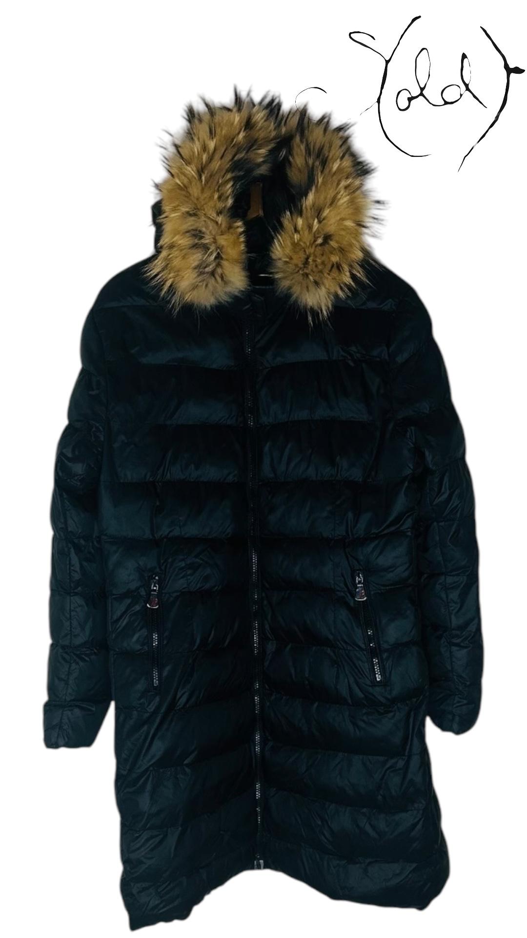 Vintage Moncler Puffer Coat – Winter Luxury