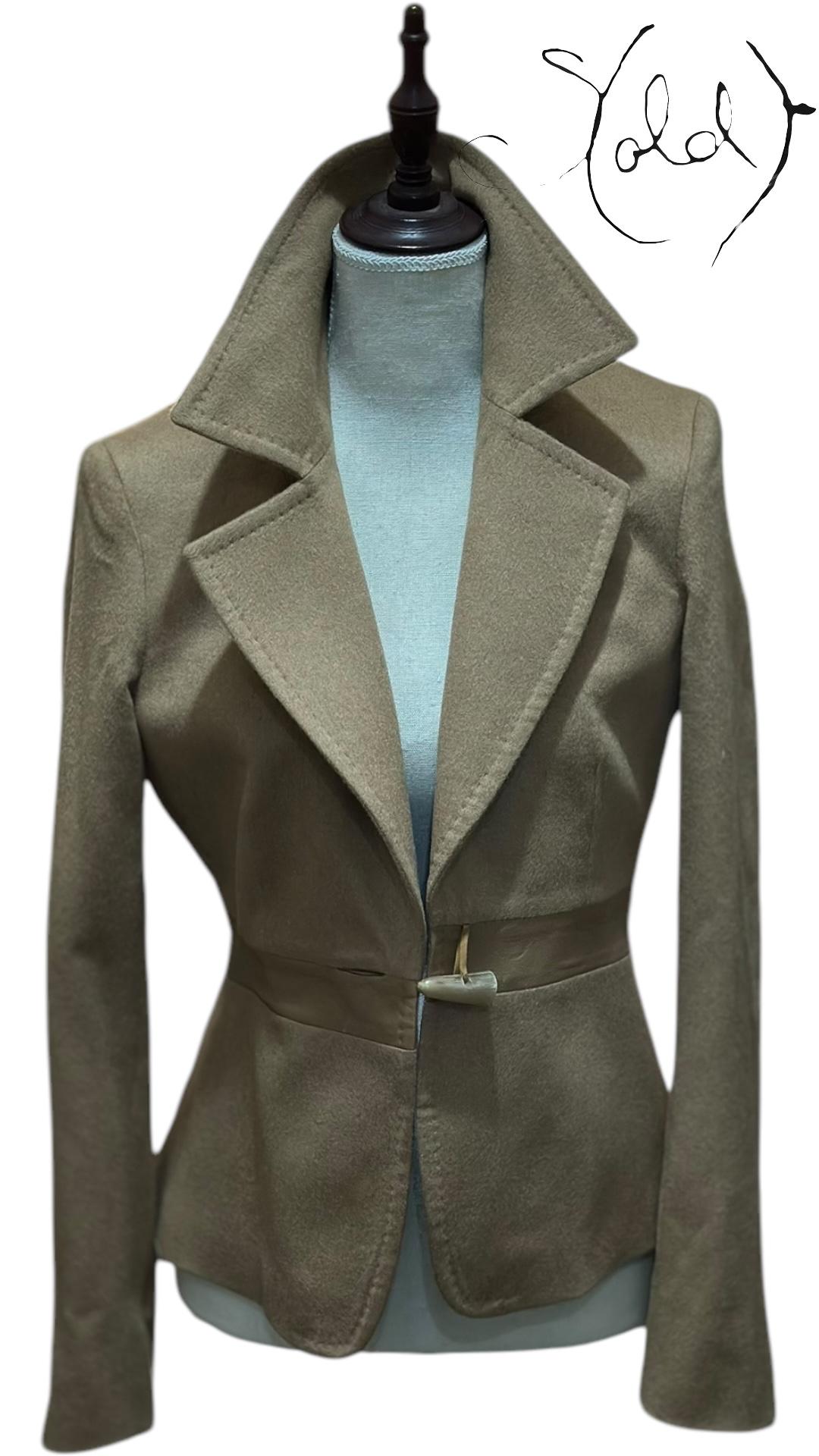 Vintage Max Mara Cashmere Jacket – Timeless Italian Luxury