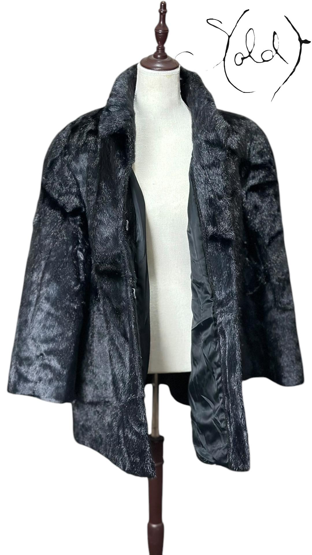 Spanish Mink Fur Coat – Opulent Warmth | Sold Attire