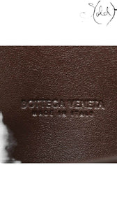 BOTTEGA VENETA Andiamo Clutch – Fondant Intrecciato, Detail view | Sold Attire