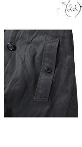 Burberrys Vintage Black Cotton Trench Coat 9AR, Close-up | Sold Attire