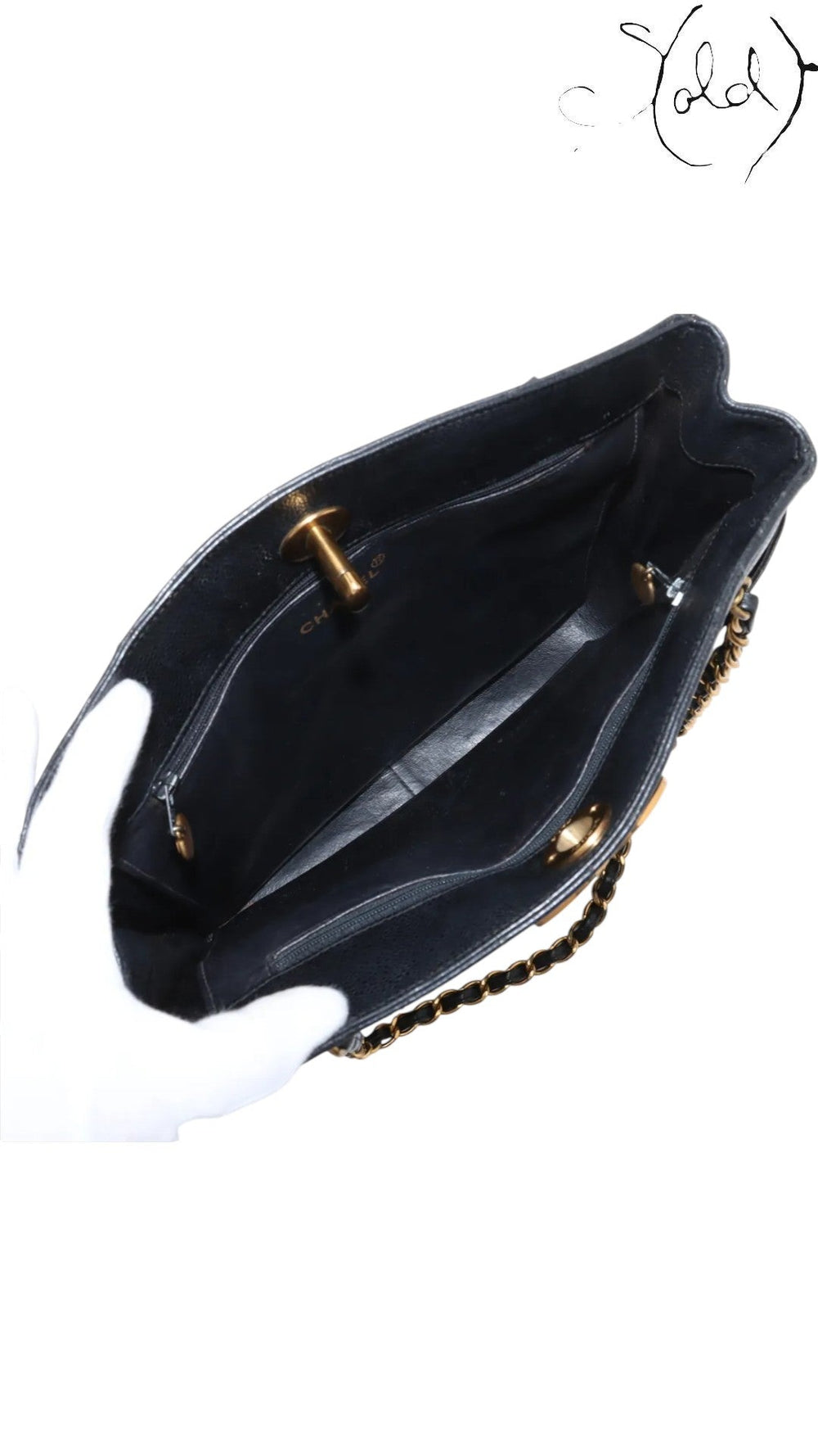 Chanel 1994 Caviar Tote Black Leather Series 1 Gold-Plated Hardware Vintage Icon, Close-up | Sold Attire