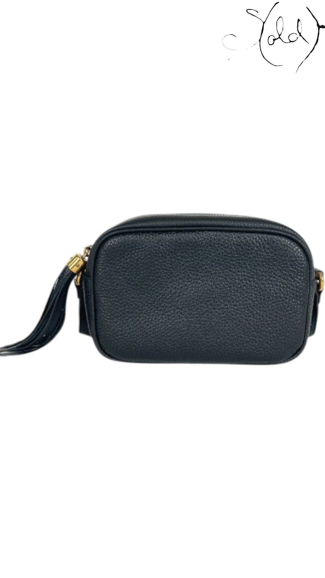 Sold Attire black pebbled calfskin leather Gucci Soho Disco crossbody bag with tassel detail and gold-tone hardware.
